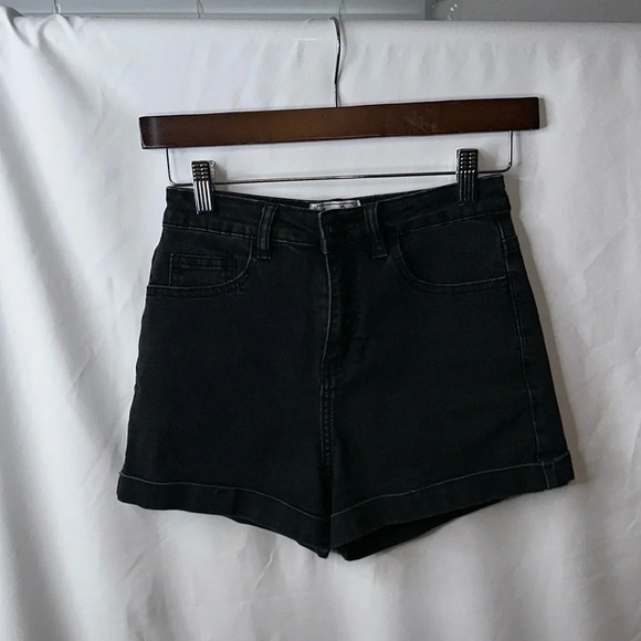 Moussy high rise denim cuff black shorts size small - Picture 1 of 12